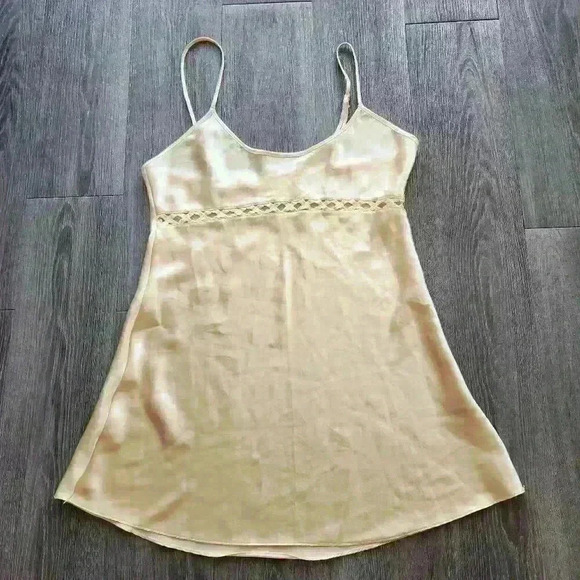 Vintage 90s classic  butter yellow silky mini slip dress - Picture 7 of 13
